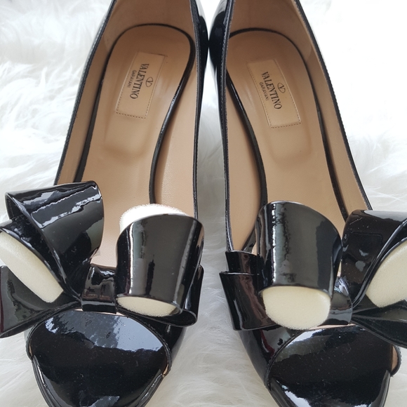VALENTINO black patent couture bow D'orsay kitten - Picture 2 of 8